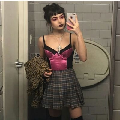 DenisseAvila02's profile picture. So drunk