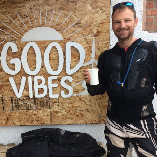 Family,friends,bikes,travel,adventure&empowering our community to co-create a distributed energy future! VECKTA CEO. https://t.co/pKPZfUEIyn