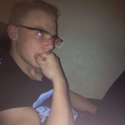 SennaTrossard's profile picture. 