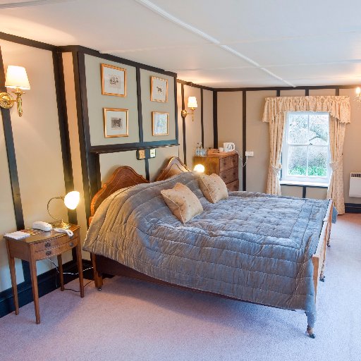 Mill End Hotel - a country hotel on Dartmoor.  Kick-back and relax in beautiful surroundings.  Fine food and wines, luxury bedrooms, and a warm welcome always.