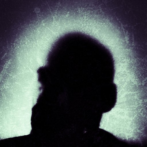 Hi there, i'm patchpeg and i produce and assemble sounds.