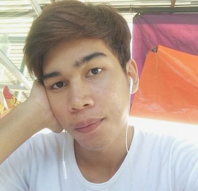 joeybermin95's profile picture. new acc.