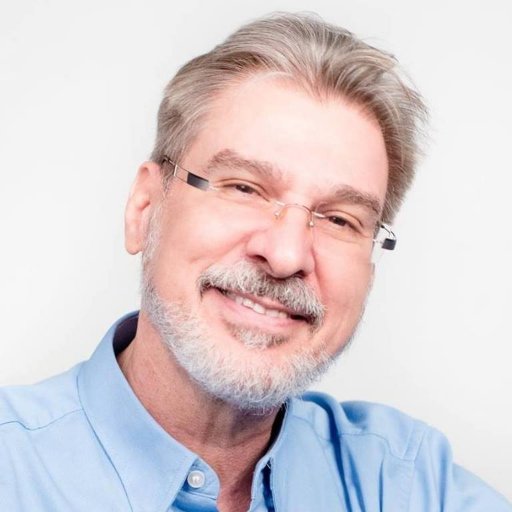 salut je suis novice et je recherche une relation
