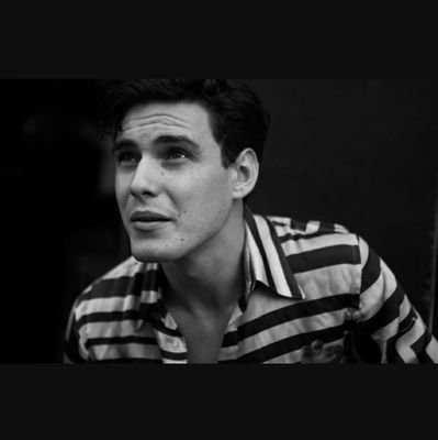 swannmillerrpg's profile picture. 