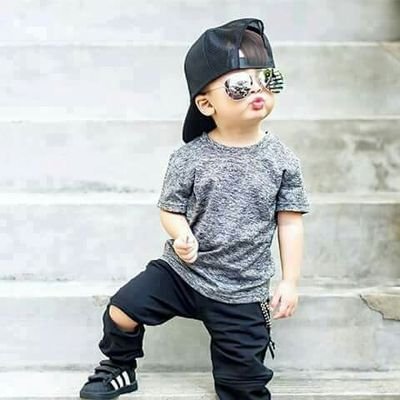 RamakrishnanG13's profile picture. 