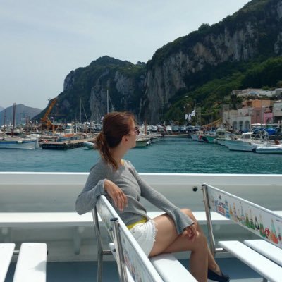 laino_lucila's profile picture. When life gives you a hundred reasons to cry, show life you have a thousand reasons to smile ! :)