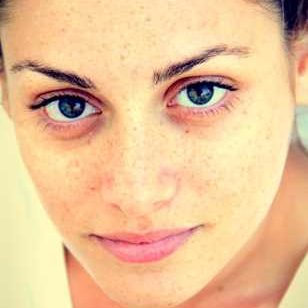 marina1999e's profile picture. 