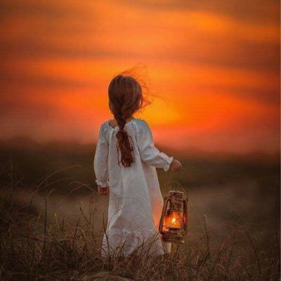 YasmenYasmin's profile picture. {وعَجِلْتُ إِلَيْكَ رَبِّ لِتَرْضَىٰ} شدُّوا الرِّحالَ إلى الجهادِ عساكمُ ..أَنْ تُقْتَلوا في الله أو أَنْ تُنْصَروا..  DM=Unfollow. #زملكاوى_أنا ❤️