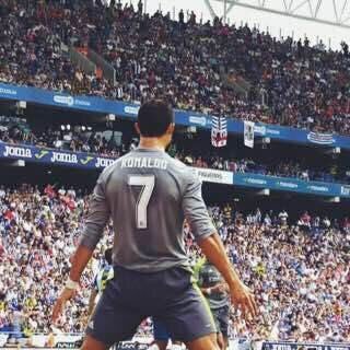 LKm6h1's profile picture. عاشق لريال مدريد ولا لي دخل بالدوري السعودي بالأخص الدون صاروخ ماديرا كريستيانو رونالدو