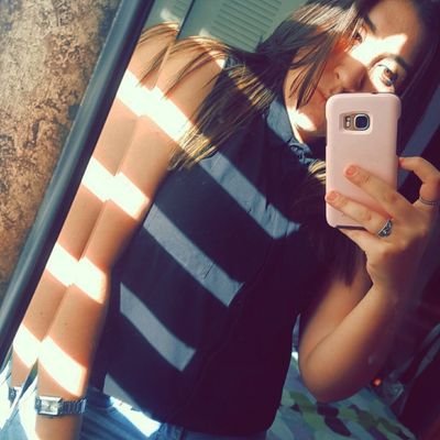 JanelizMarie1's profile picture. 