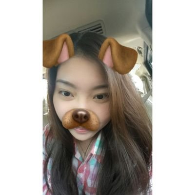 MelissaD_22's profile picture. 