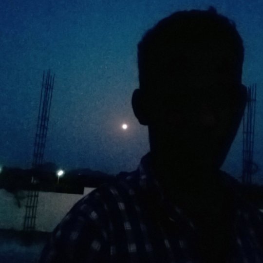 lrathod525's profile picture. 