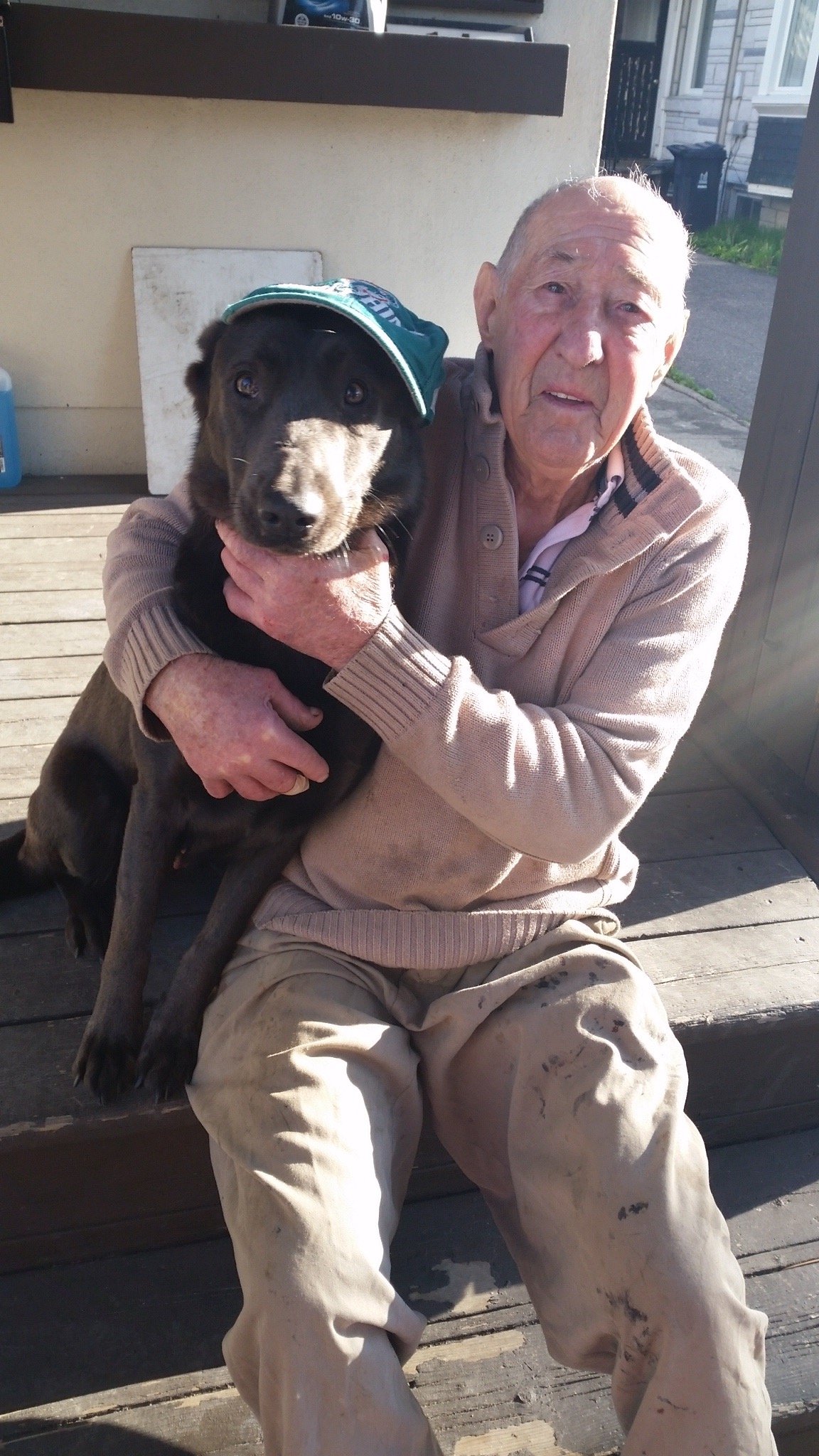 MiguelG56848607's profile picture. 