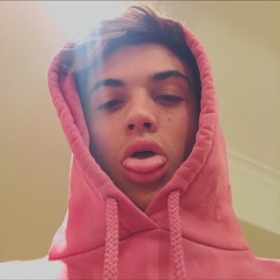 I make videos with my twin brother• snapchat- ethandolan• NEW VIDEOS EVERY TUESDAY! LINK BELOW