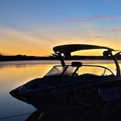 🌊Do you love Wakeboarding, being on the boat, and having a good time on the water? Follow me and you will get just that with Pics and News updated daily!🏄🏼