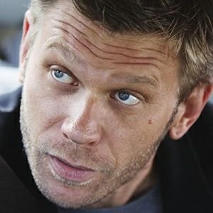 Divine and shit. I'm like walking heroine. Very habit forming. It never ends well. (Spn RP/Gay/DMs open)