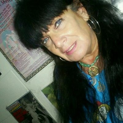 DenmarkDebbie's profile picture. The howl of the wolf is one with the moon. Nothing is more beautiful and haunting at the same time💙💙💙