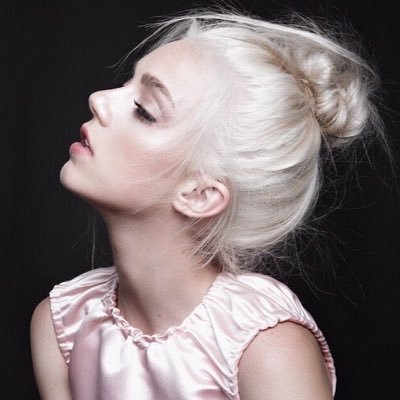 SachaMalfoy's profile picture. •Sœur de scorpius•serpentard•quiddich• •16ans•Malfoy•Dragon💚•Sang pur•