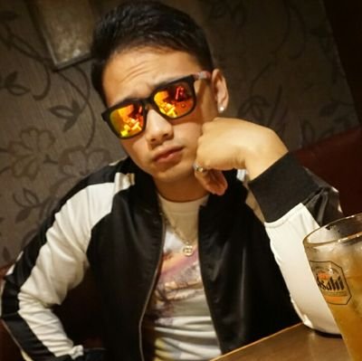スポーツインストラクター/キックボクシング/ダーツ/筋トレ/競馬/映画鑑賞/野球/お尻フェチ/ダビスタ/グラブル いろんな人と繋がりたいので仲良くしてください。たくさんの絡みお待ちしています(^3^)