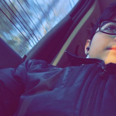 graphic designer.šØš½āš» proud designer for @TheTeamNSK and @TeamOnyxHQšØš½āš». dm for pricesšØš½āš», always open. twitter headers only!šØš½āš»