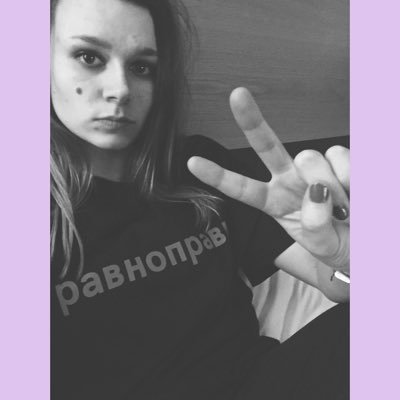 lucyjhunter_'s profile picture. über kühle