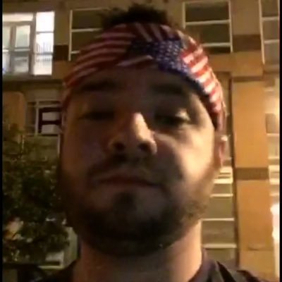 szarlengo's profile picture. Family keeps me strong