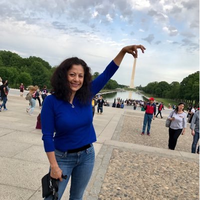 xochitlarguells's profile picture. 