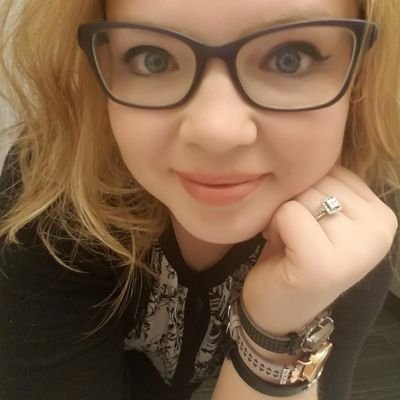 V_Murrz's profile picture. Wife. Mama. Teacher. Keep Collective Independent Designer. 
Passions: Children's spirituality, the social/emotional domain, mindfulness, beauty - inside & out.