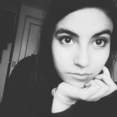 CamiMells's profile picture. Me lo has oido mil veces...
 #StackademicSquad