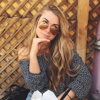 _erinberg's profile picture. You miss 100% of the dogs you don't pet.