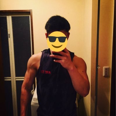 RvqDgTMLtRKhznw's profile picture. 筋トレ最高。身長180 体重73キロ  3年後大会でれるような体になる。