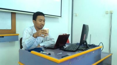 adeethunix's profile picture. 💻tukang ketik @circlelabsid