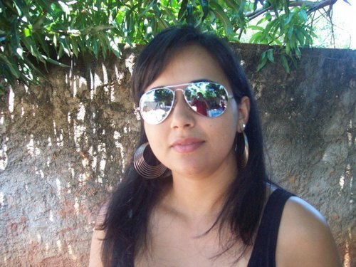 A mulher mais feliz do mundo é a mulher do saci, pois se levar o pe na bunda quem cai é ele kkkkkkkk