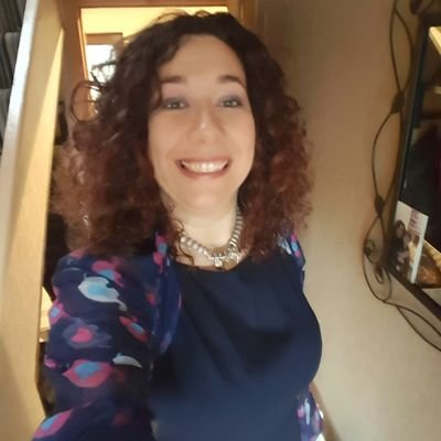 jujuedmonds's profile picture. 