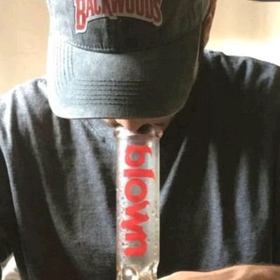 I'm a abq rapper
I like videogames, rap, weed, and exercise
New songs on the way