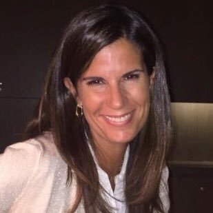 paulinayarur's profile picture. Periodista