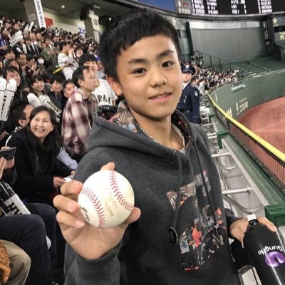 巨人 オリックス ファン！たまにDeNA。　ガチ勢です。ドンドンフォローしてください😊 気軽に絡んでください！