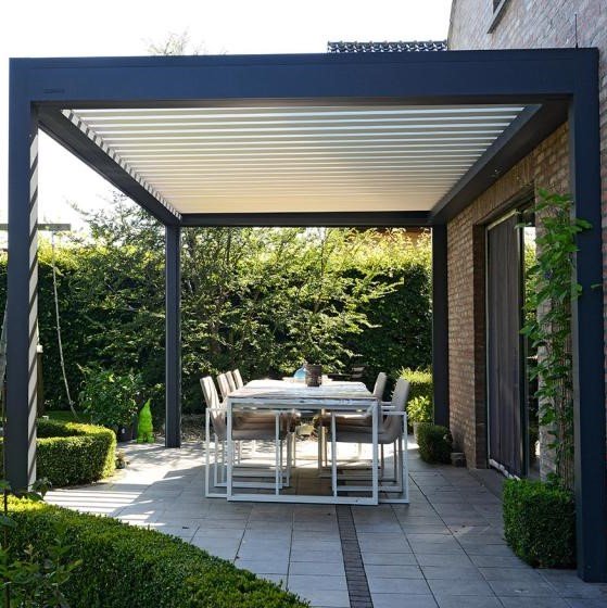 Covering the UK, specialising in contemporary pergolas and awnings for Commercial & Residential premises. Offering experienced design & installation services!