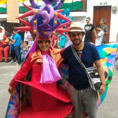 Soy fiel, a mi mismo, a lo que me gusta y a lo que quiero.
Ingeniero de lo cotidiano.
Buscando la Lógica del Mundo...