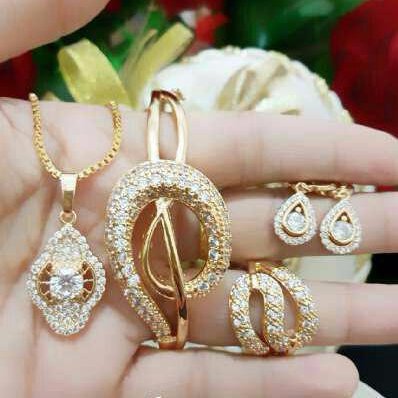 Febrianola07's profile picture. 