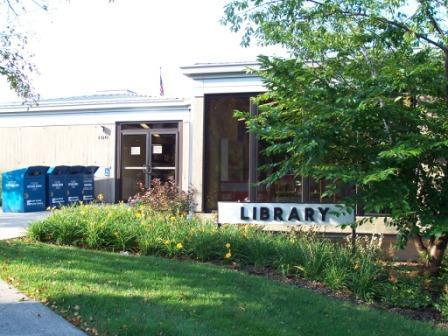ON TWITTER HIATUS 
Welcome to the Hobart branch of the Lake County Public Library 
219-942-2243 
100 N. Main St. Hobart, IN 46342