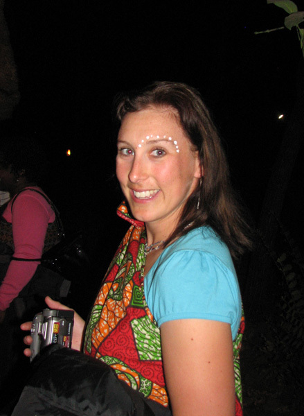 rowenab's profile picture. Crazy cat lady, will also kidnap your dog sorry. Likes the outdoors, languages, big books & glasses of vino.