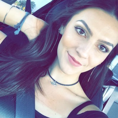 lorennbecca's profile picture. | ♏️ |