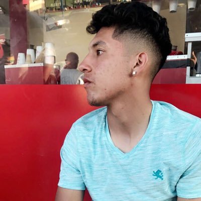 demorios19's profile picture. Snapchat / damian1797