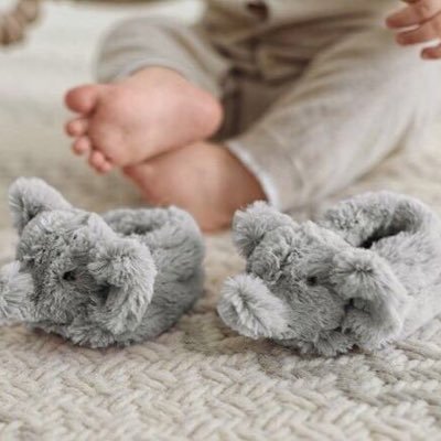 wJ743ZktYmfPahY's profile picture. 