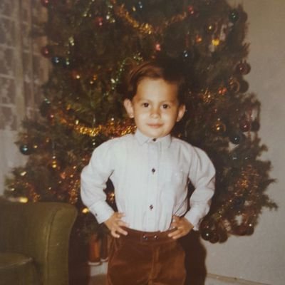 thedreamwillnev's profile picture. Conciente de lo que me gusta. Si tú no la sabes entonces nadie más lo va a hacer por ti.