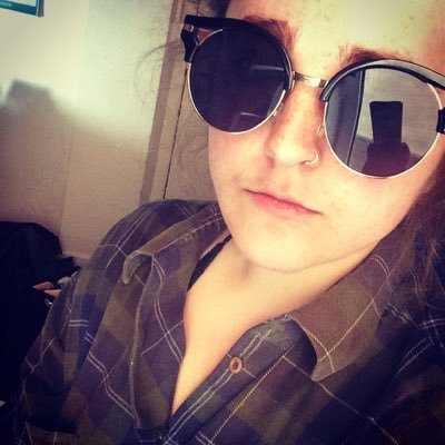 LoNdOn gal, tumblr user (Same name as above) love Halsey, twenty one pilots |-/ started collecting pop figures.