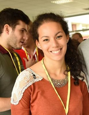 YasAmghar's profile picture. Etudiante, musicienne et membre de Pour un Réveil Écologique

'Nous voulions changer le monde mais le monde nous a changé.' J.S. Bach