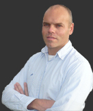 SearchHero's profile picture. Ik kan u van dienst zijn bij het integreren van Google AdWords & Analytics in uw online strategie.