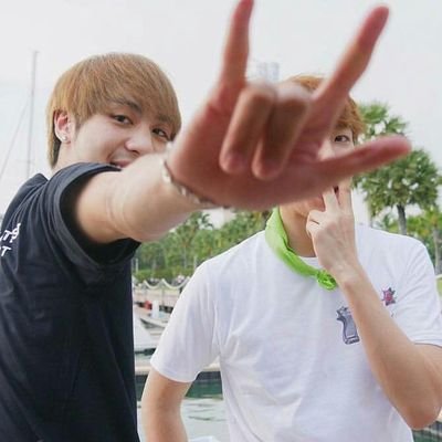ZRrWoGso6ErQLK4's profile picture. เนย